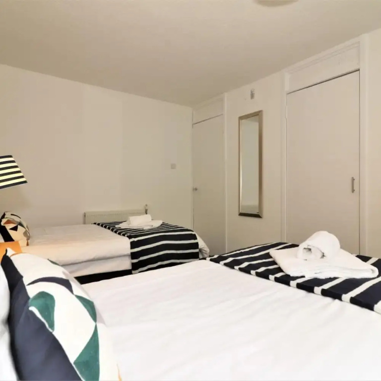 Troon House - East Kilbride