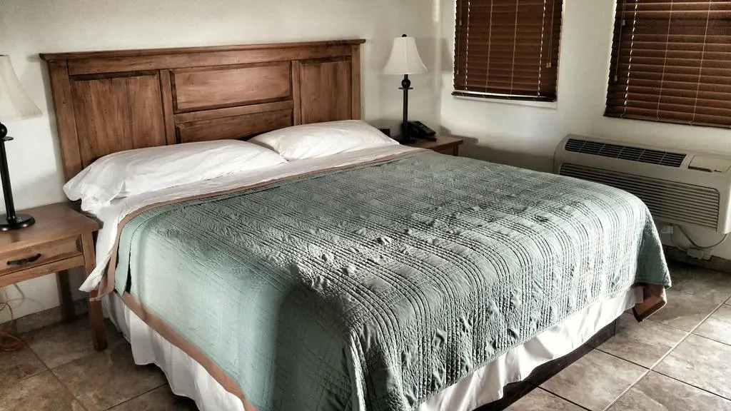 Arizona Sunset Inn & Suites
