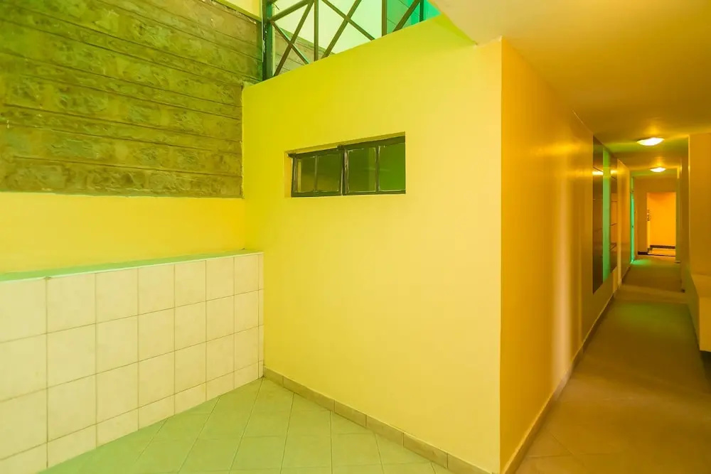 Plus 254 Hotel