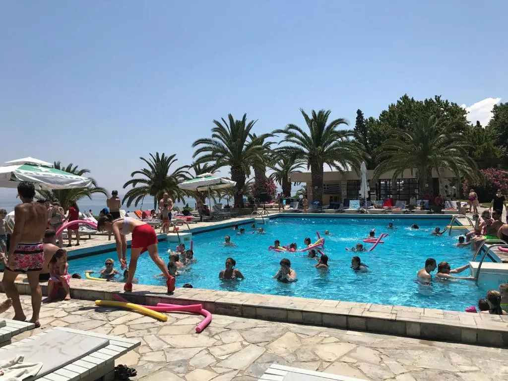 Long Beach Hotel & Resort