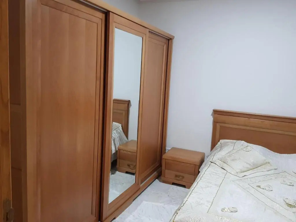 Appartement S+1 Luxueux aux Jardins de Carthage