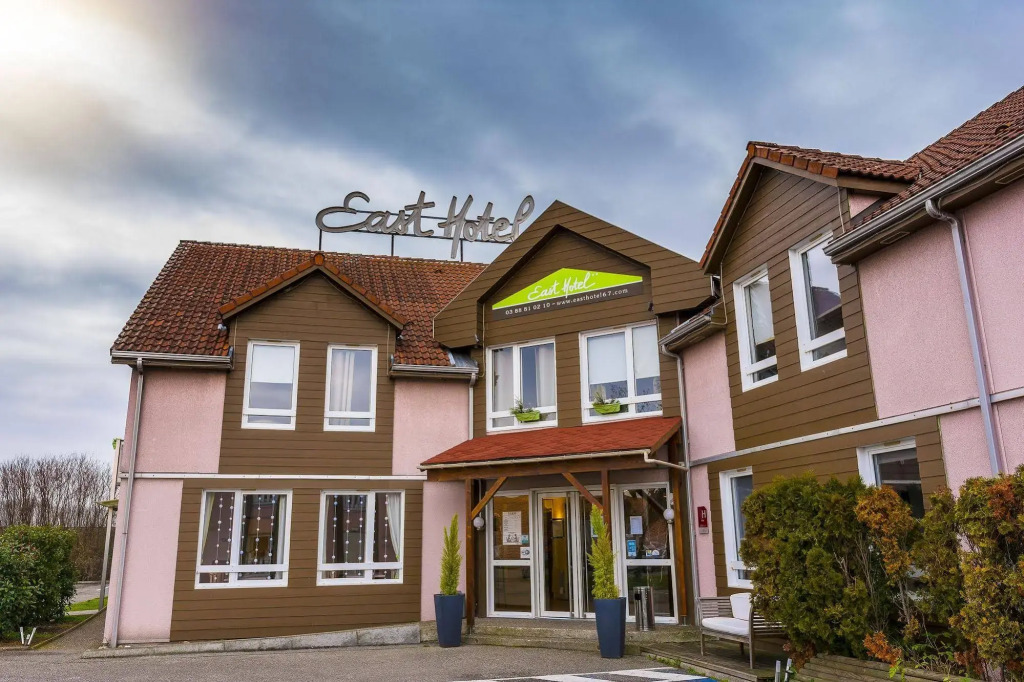 East Hotel 67