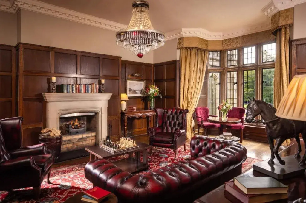 Lough Eske Castle