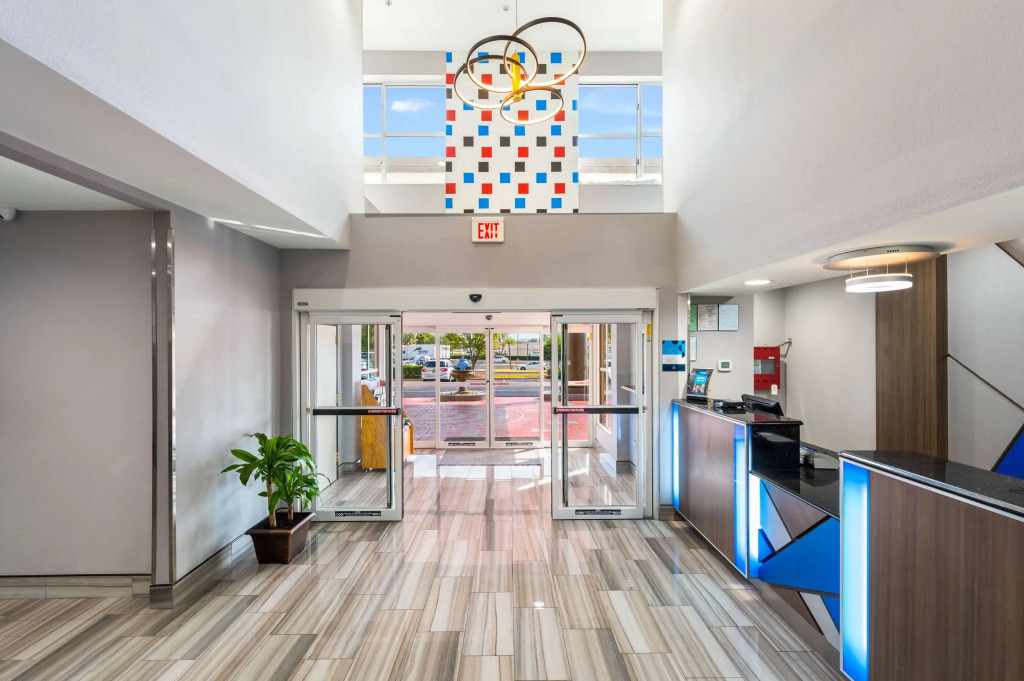 Clarion Pointe Madison-Huntsville