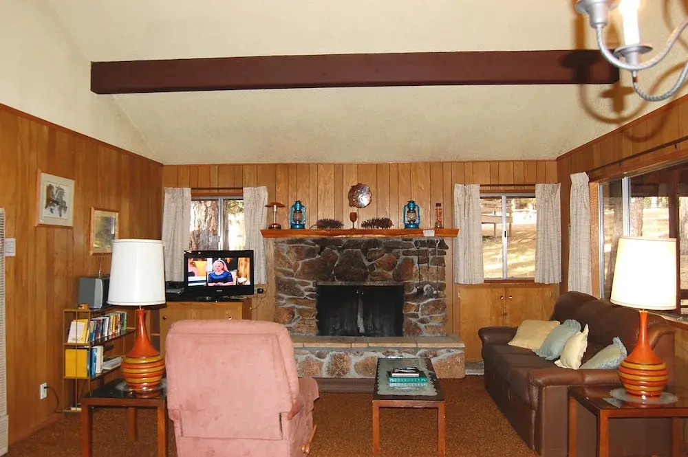 Hasting's Hideaway