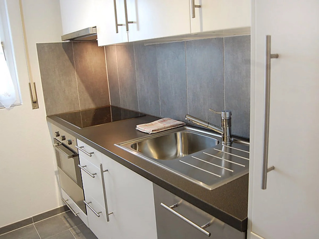 Apartment Les Arolles A1 by Interhome