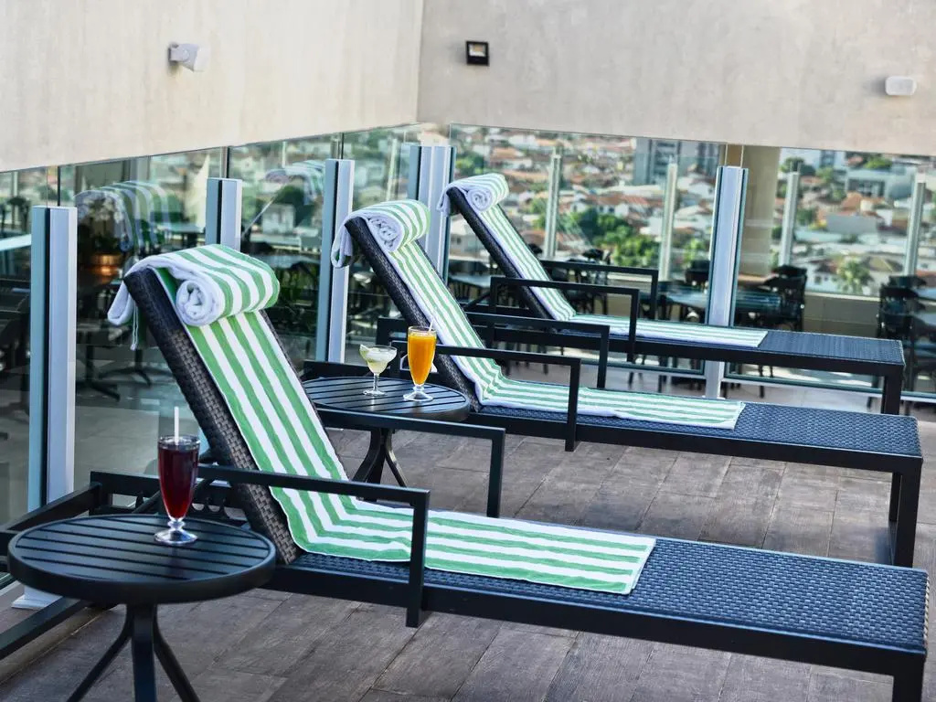 Dubai Suites