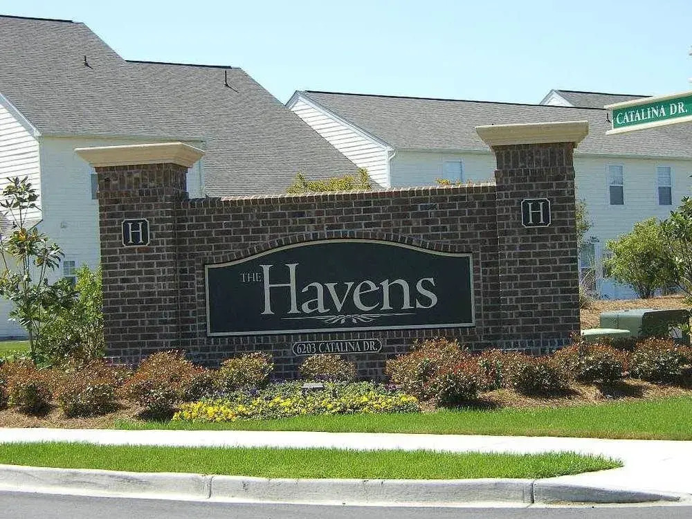Havens 1135 3 Br Condo by RedAwning