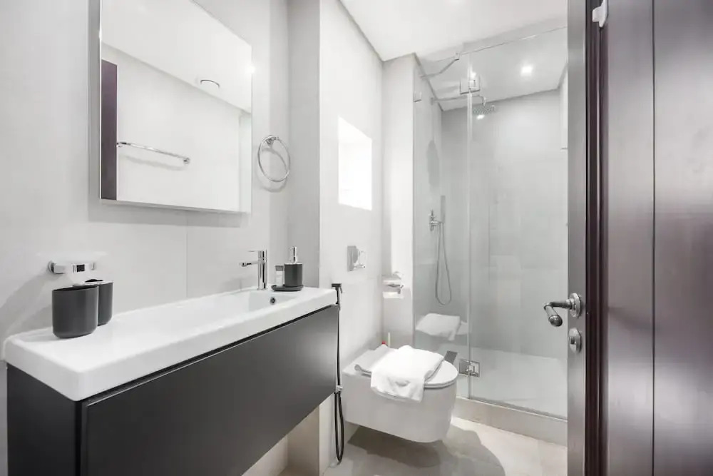Luxury 2BR Apartment With Full Burj Khalifa View 2-min Walk to Dubai Mall