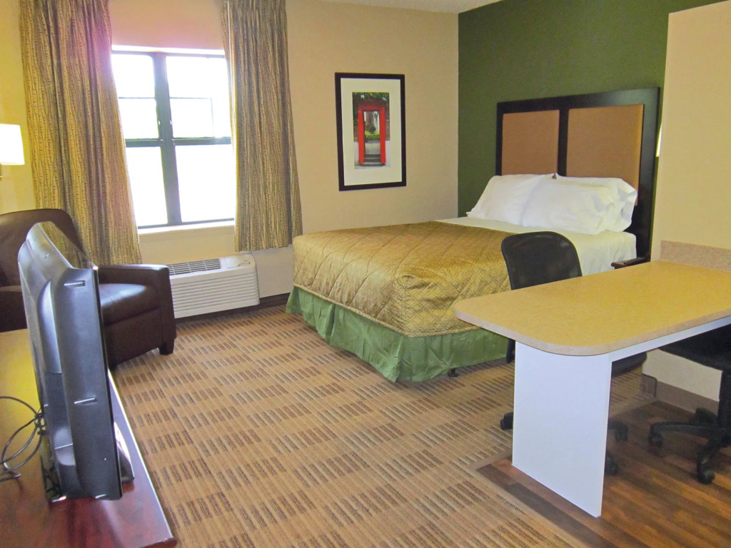 Studio 6 Extended Stay Rochester Greece NY