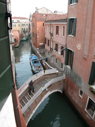 Guesthouse Ca San Marcuola 1