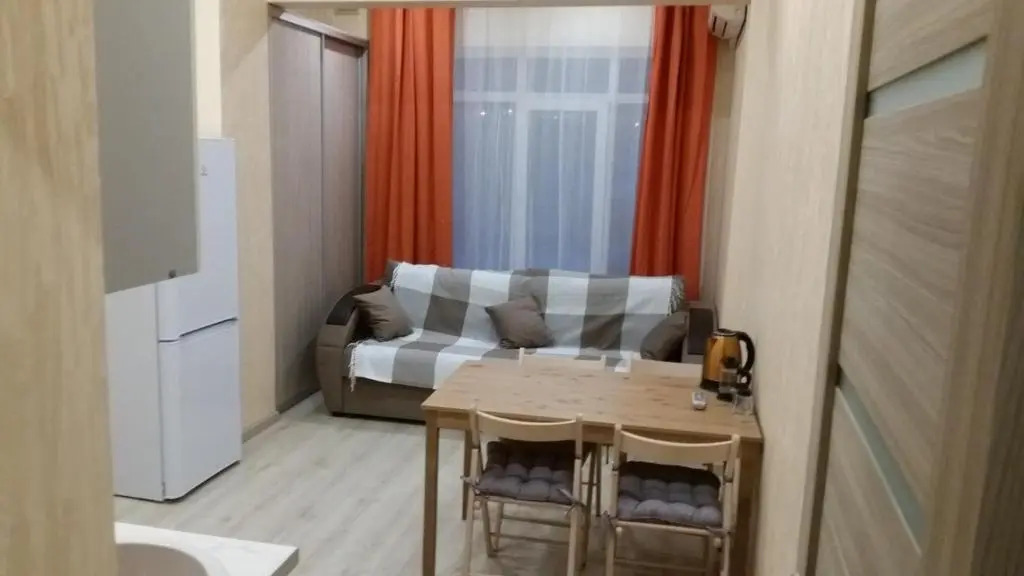 Guest house on Khalturina 30