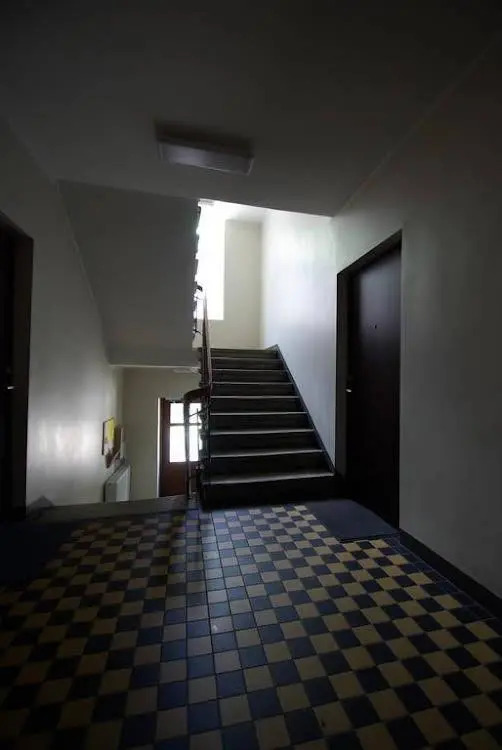 Komeedi Apartment
