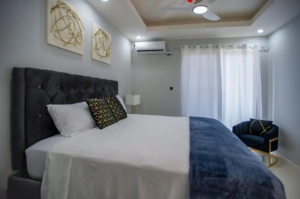 Dream 36 Montego Bay
