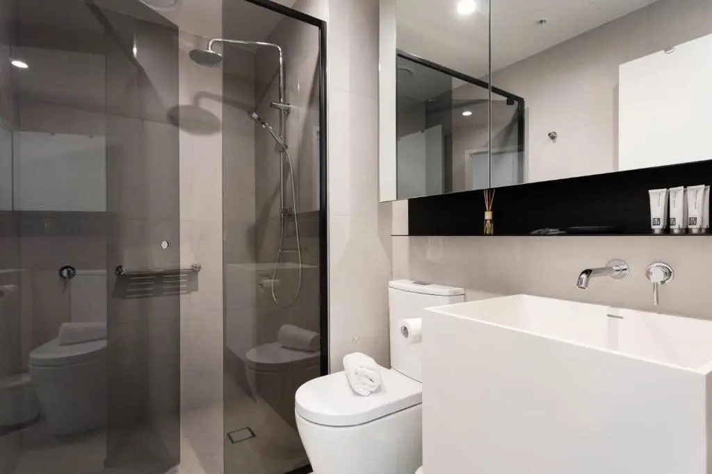South Yarra City View Apartment with Car Park, Amazon Alexa, Spotify, Netflix, and WiFi