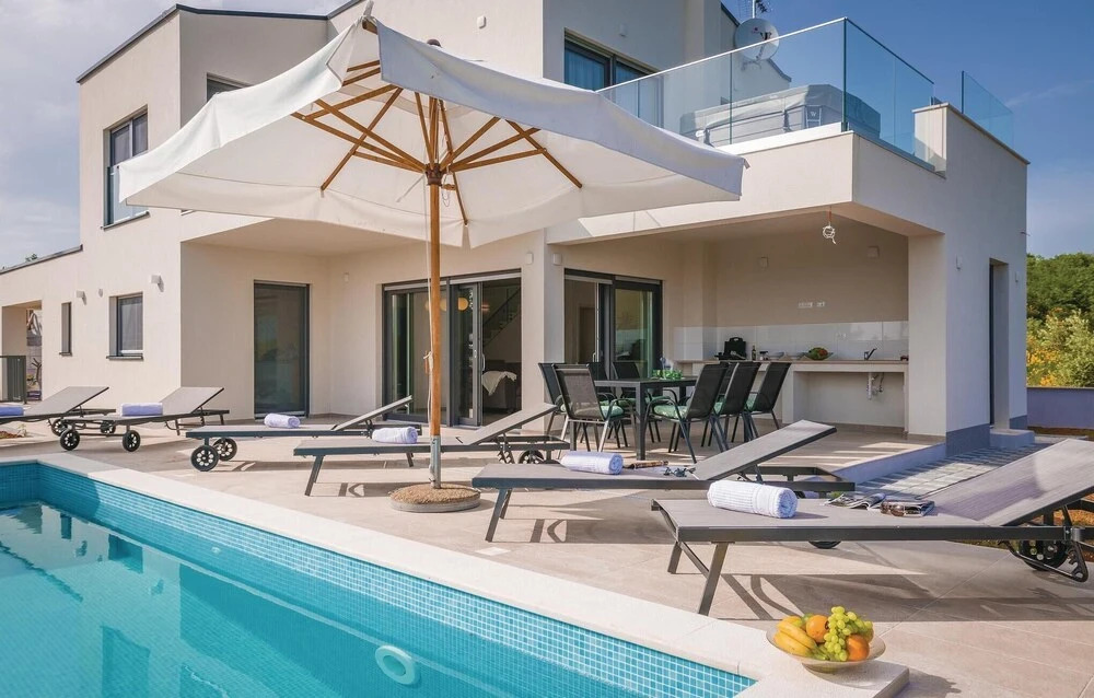 Villa Izabel with hot Whirpool