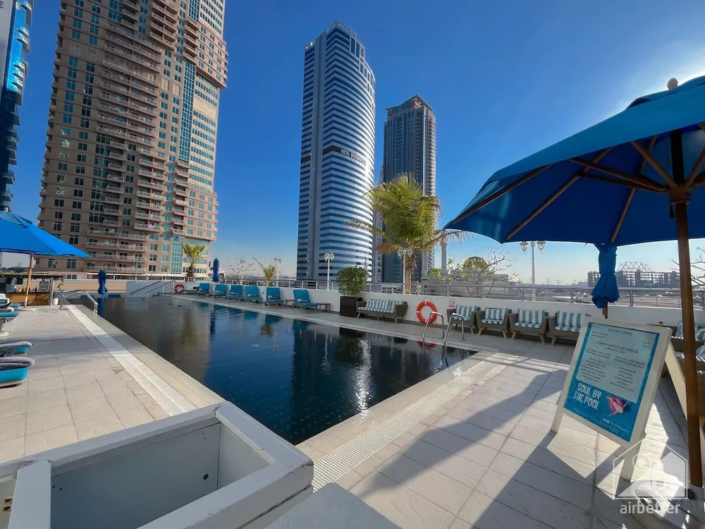Luxurious Loft with stunning views Dubai