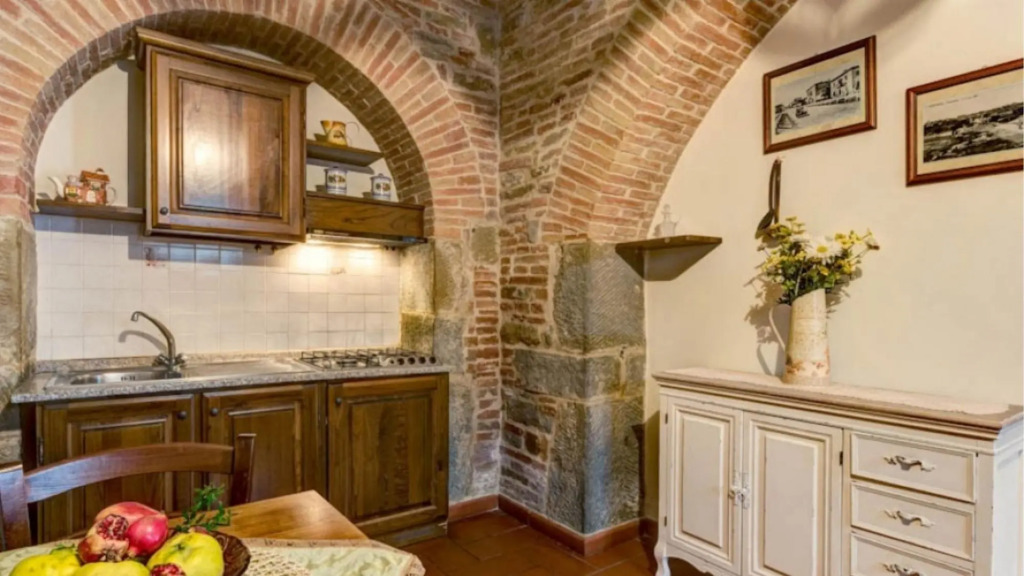 Indipendent Residence for 24 Guests Composed of 7 Apartaments Pool-fattoria GLI Ziri