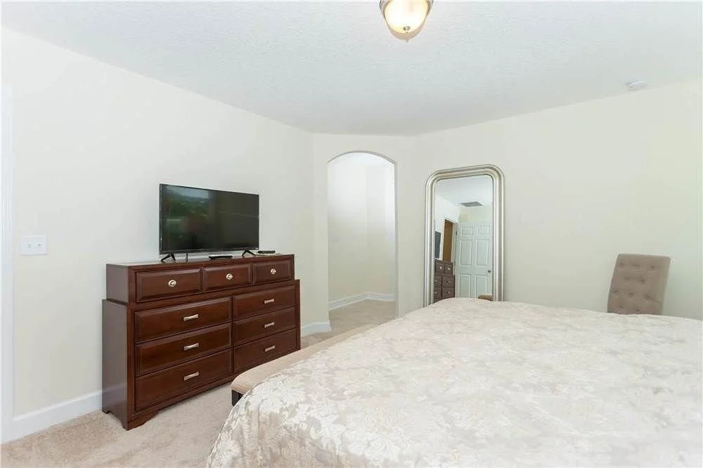 Ocean Palms, Sleeps 8, 4 Bedroom, Walk to the Beach by Vtrips