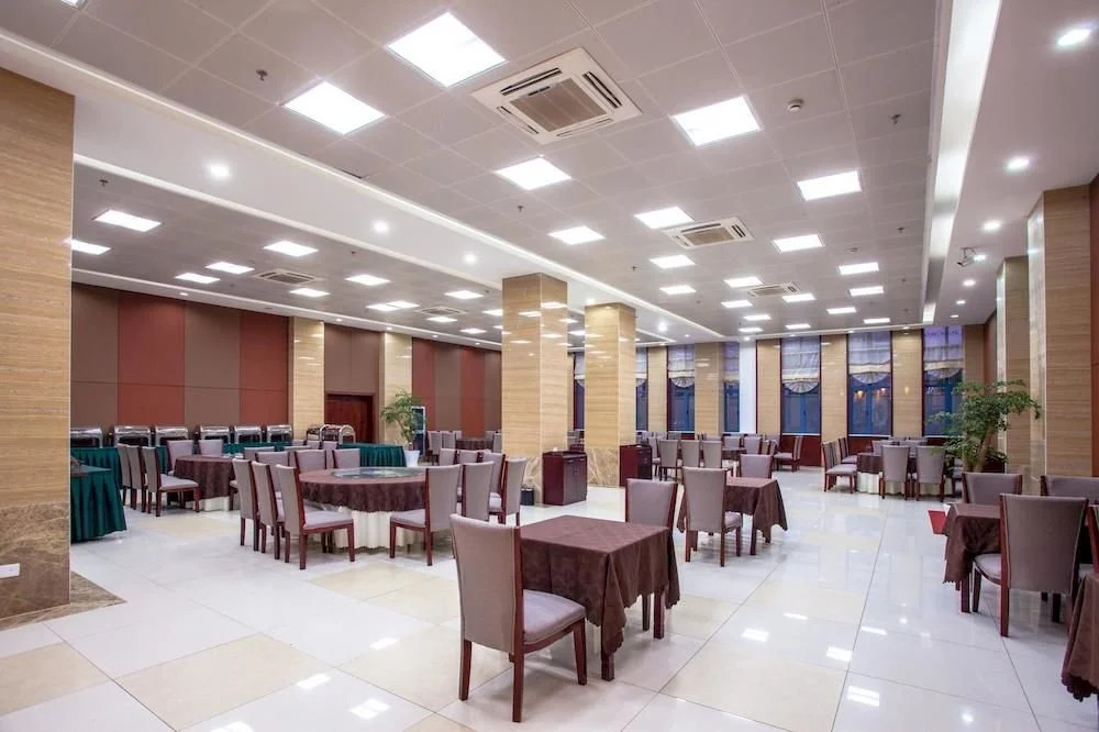 Anji Pinguan Hotel