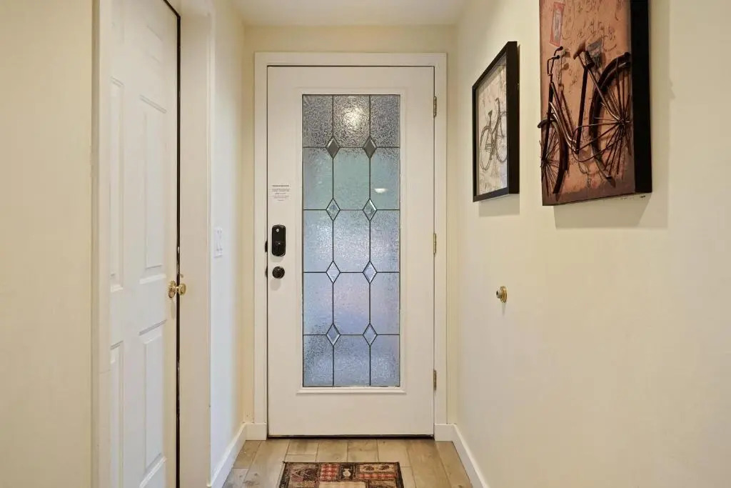 2 Landrise-AC-Hot Tub-4BR/2BA
