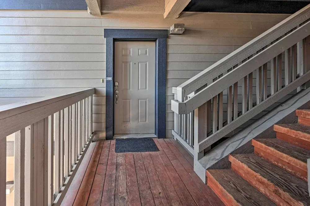 Steamboat Home w/ Garage, 1 Mi to Ski Resort