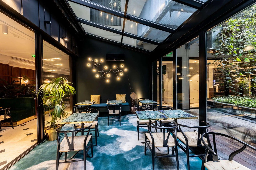 Hotel Parister Piscine & Spa