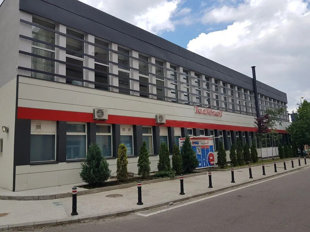 Lunii 6 Apartments