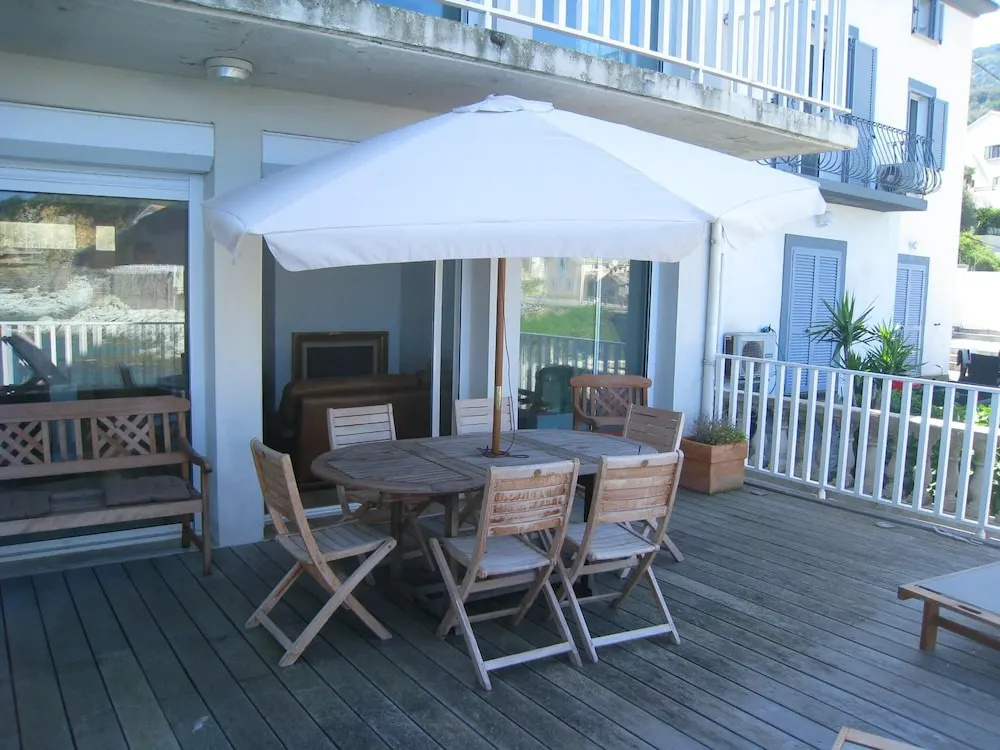 House With 4 Bedrooms in San-martino-di-lota, With Wonderful sea View, Terrace and Wifi - 1 m From the Beach