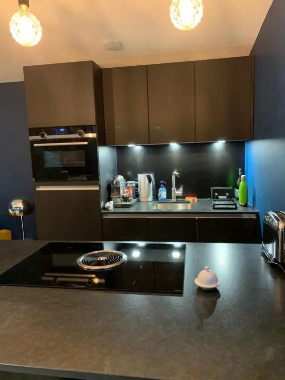 Adorable Guest House Au Calme a 3 Min du Port (Adults Only)