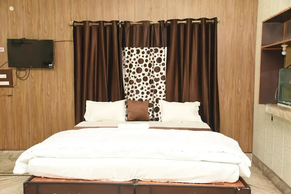 Hotel Vills Guest House Lucknow