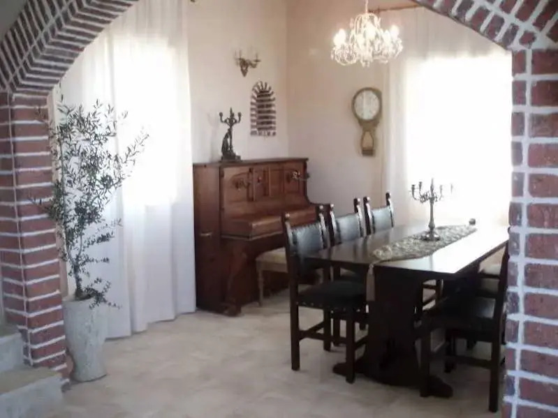 Villa Myrsini