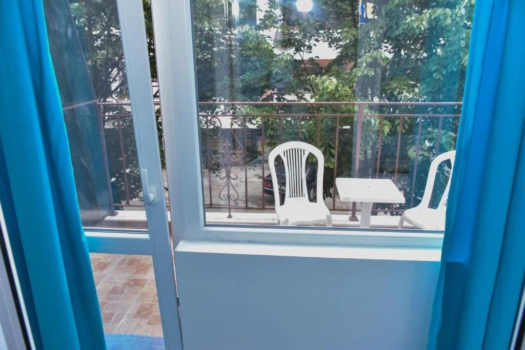 White Rose Guest Rooms