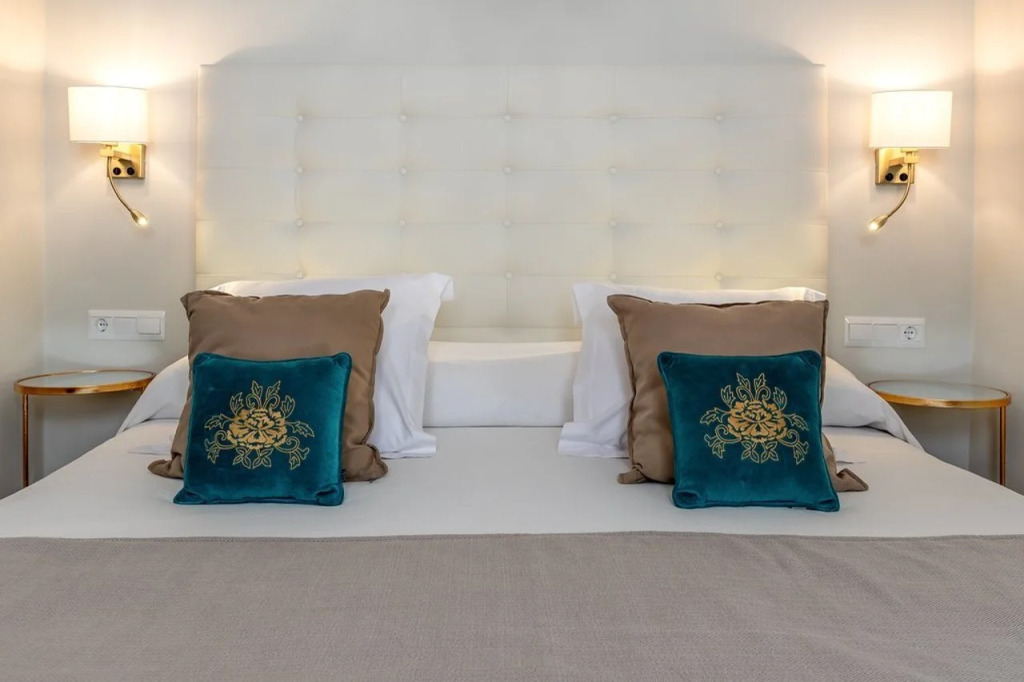 Hostal Boutique Plaza Cantarero