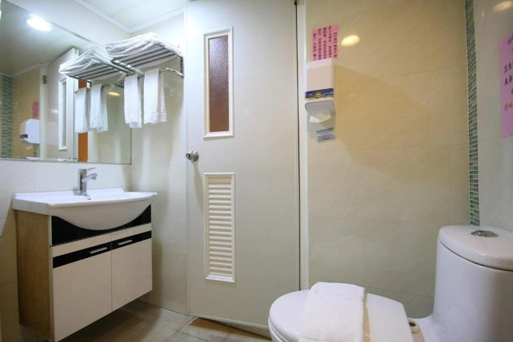 Sky 1 Hotel
