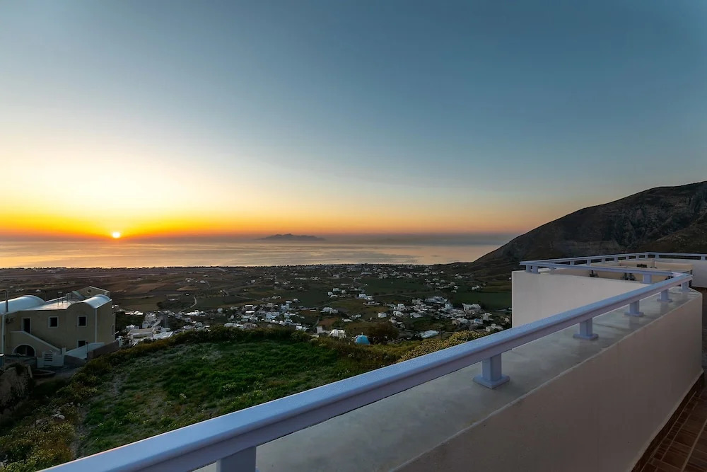 Arcobaleno Santorini
