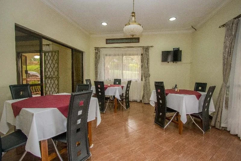 Kanfi Hotel