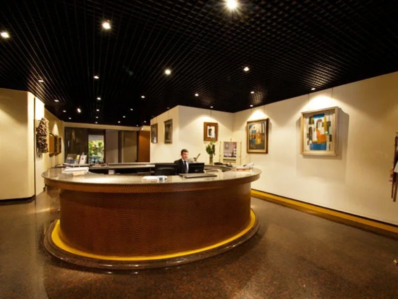 Hotel Victor