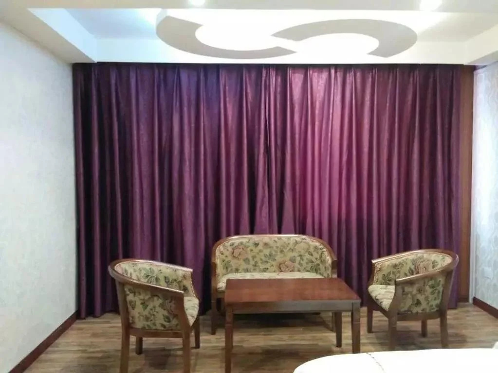 Xiangnan Business Hotel