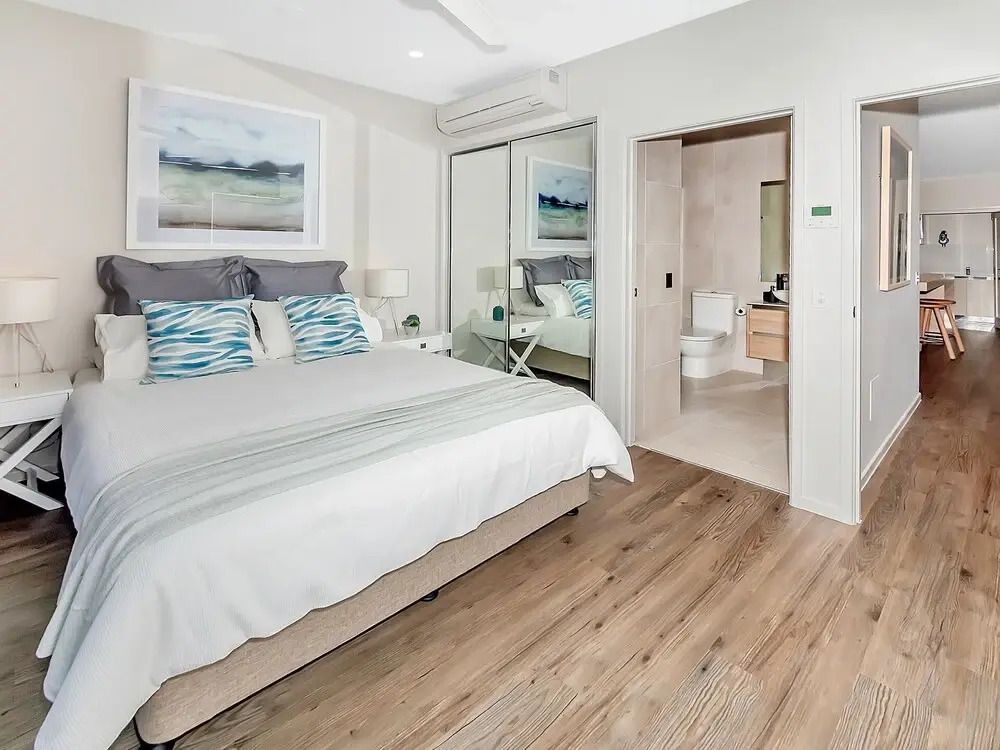Superior Luxury Apartment in the City Life on Lake 19