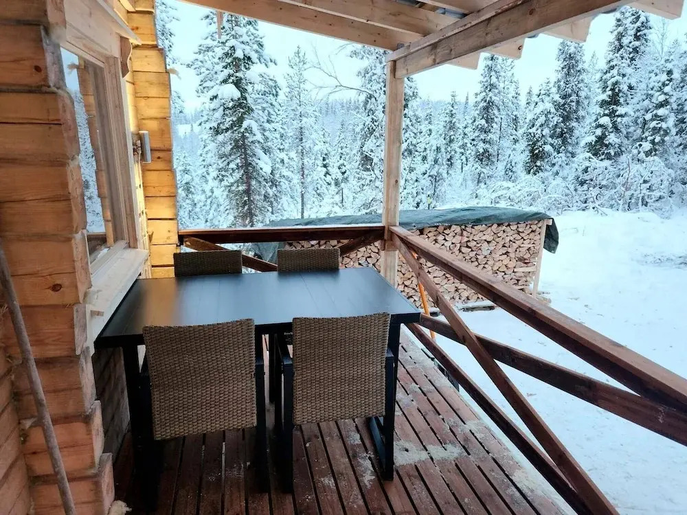 Lapland Riverside Nature Cabin