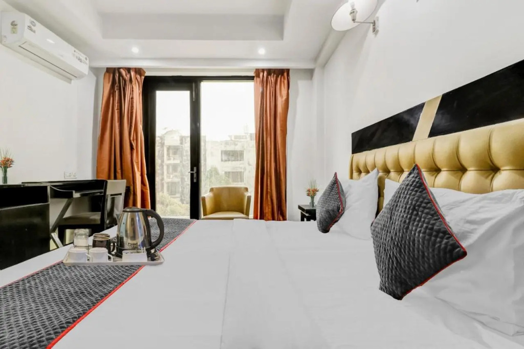Townhouse 909 Hotel The Bluemoon