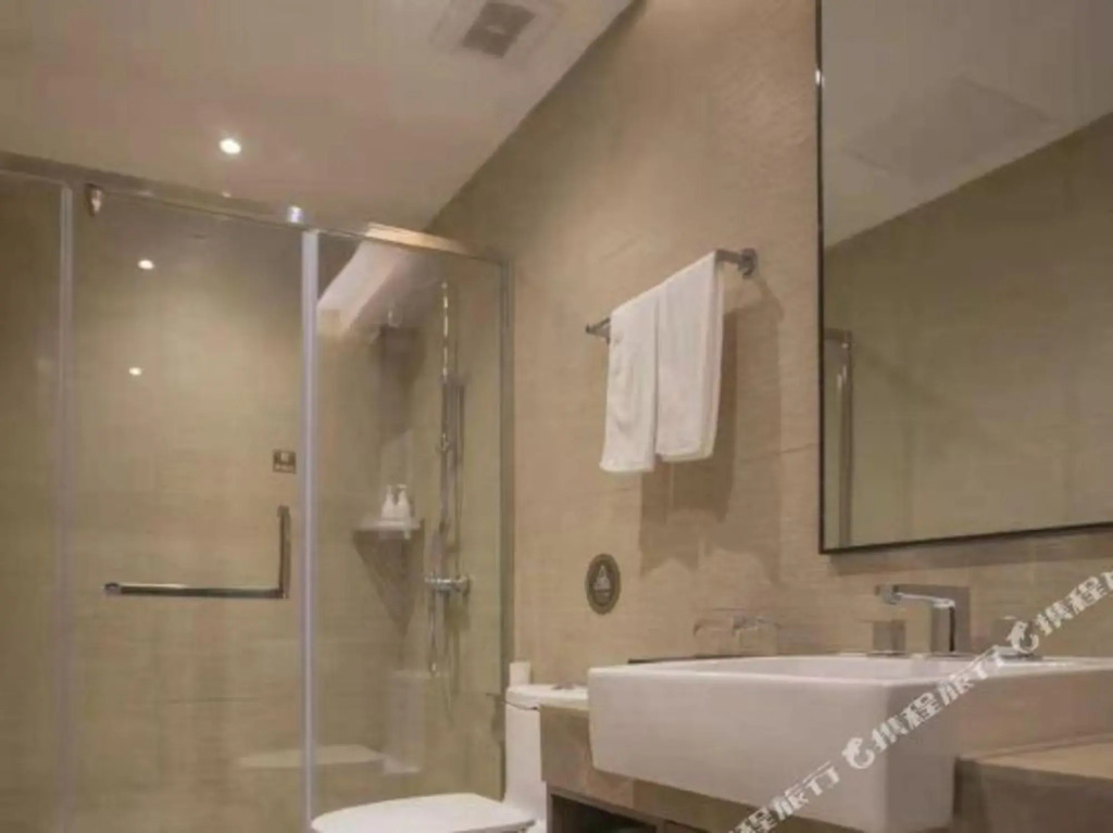 Zhonghui Fishing Village Hotel (Rizhao World Sailing Base)