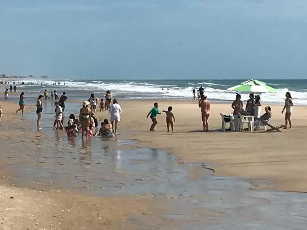 Apartamento na Praia do MORRO BRANCO - CEARÁ - MB07101