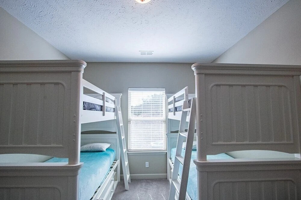 Whole In One 12 Bedroom Condo