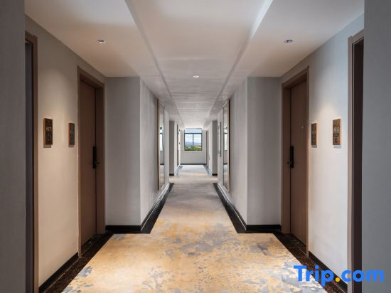Licheng Yunman Hotel (Wenchang High speed Railway Station Wennan Old Street Branch)