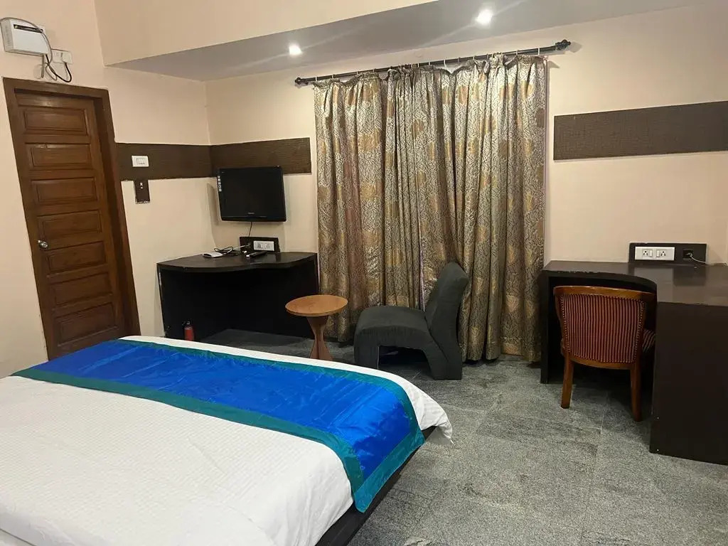 Maven Suites