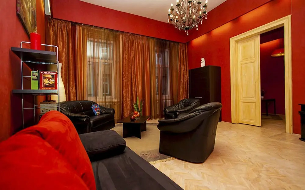 Ginestrata Apartment