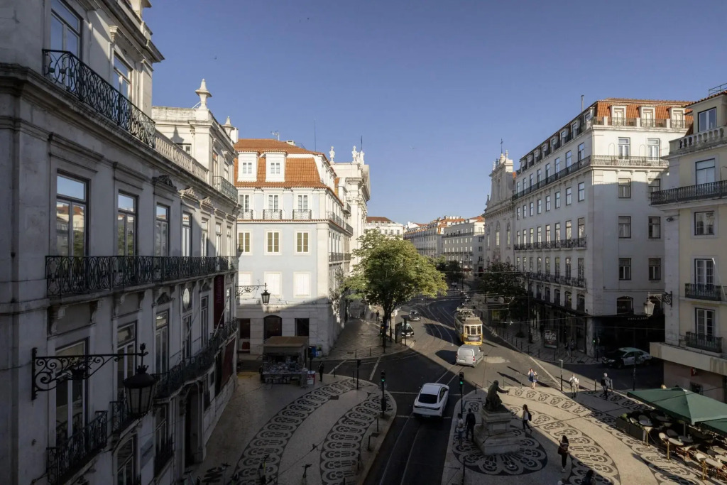 Chiado Square Apartments | Lisbon Best Apartments