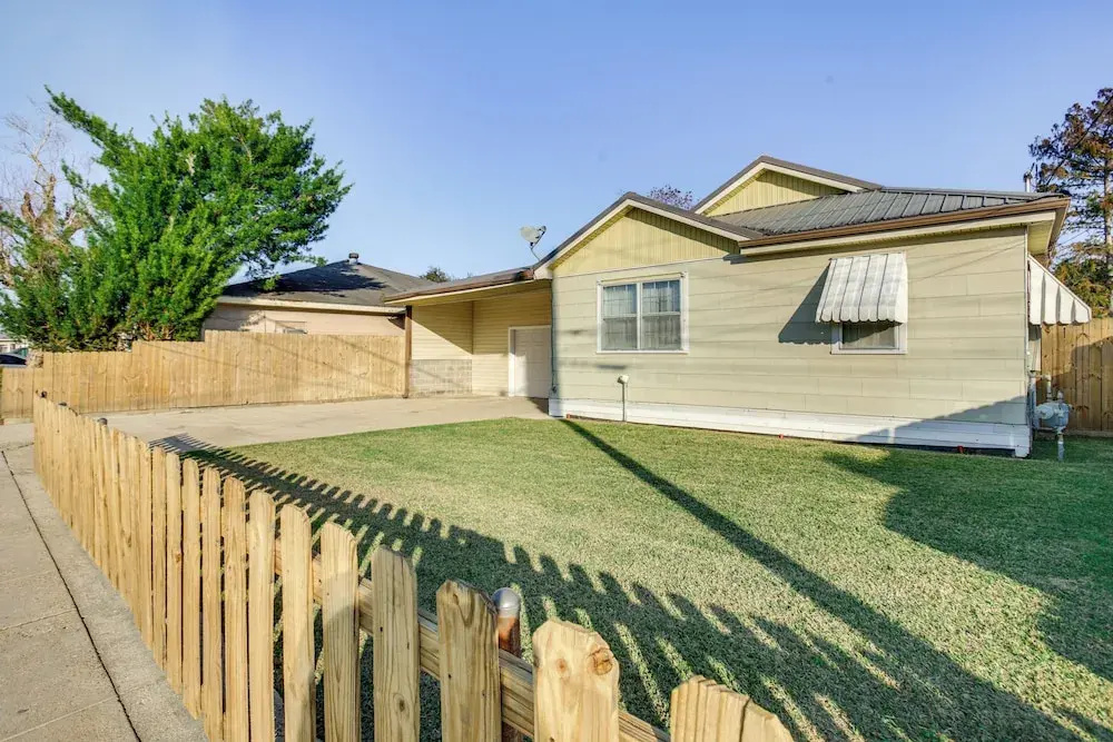 Walk to 1st Street: Family Home in Thibodaux!